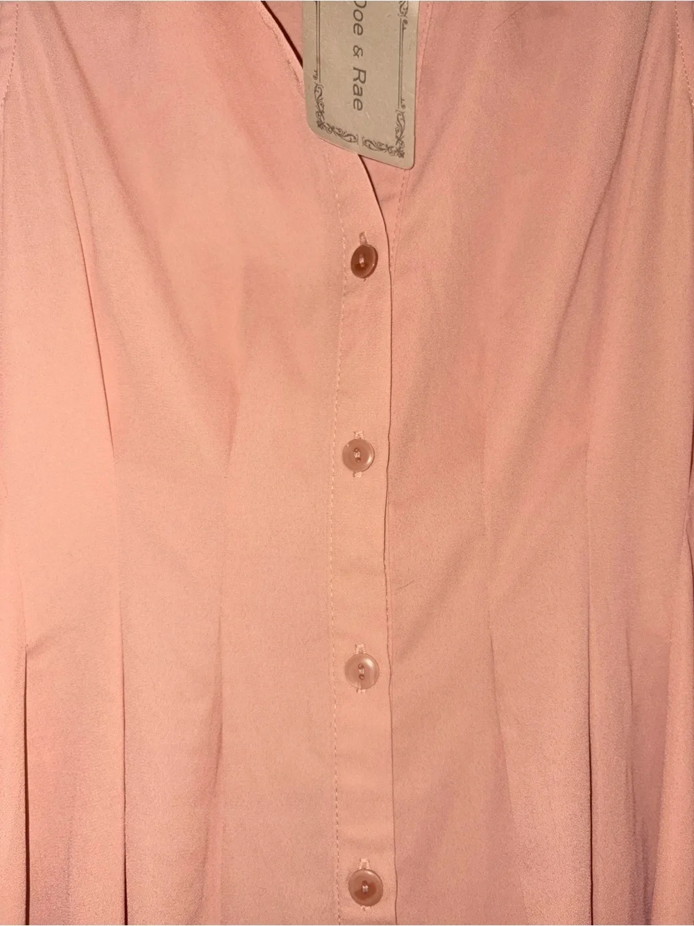 Doe & Rae Sleeveless Button-Front High-Low Dress in Peach
